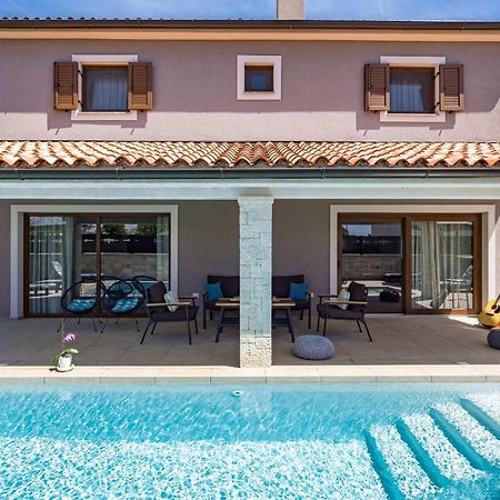 Villa Roma Near Pula For 6 People With Private Pool Jadreški Esterno foto