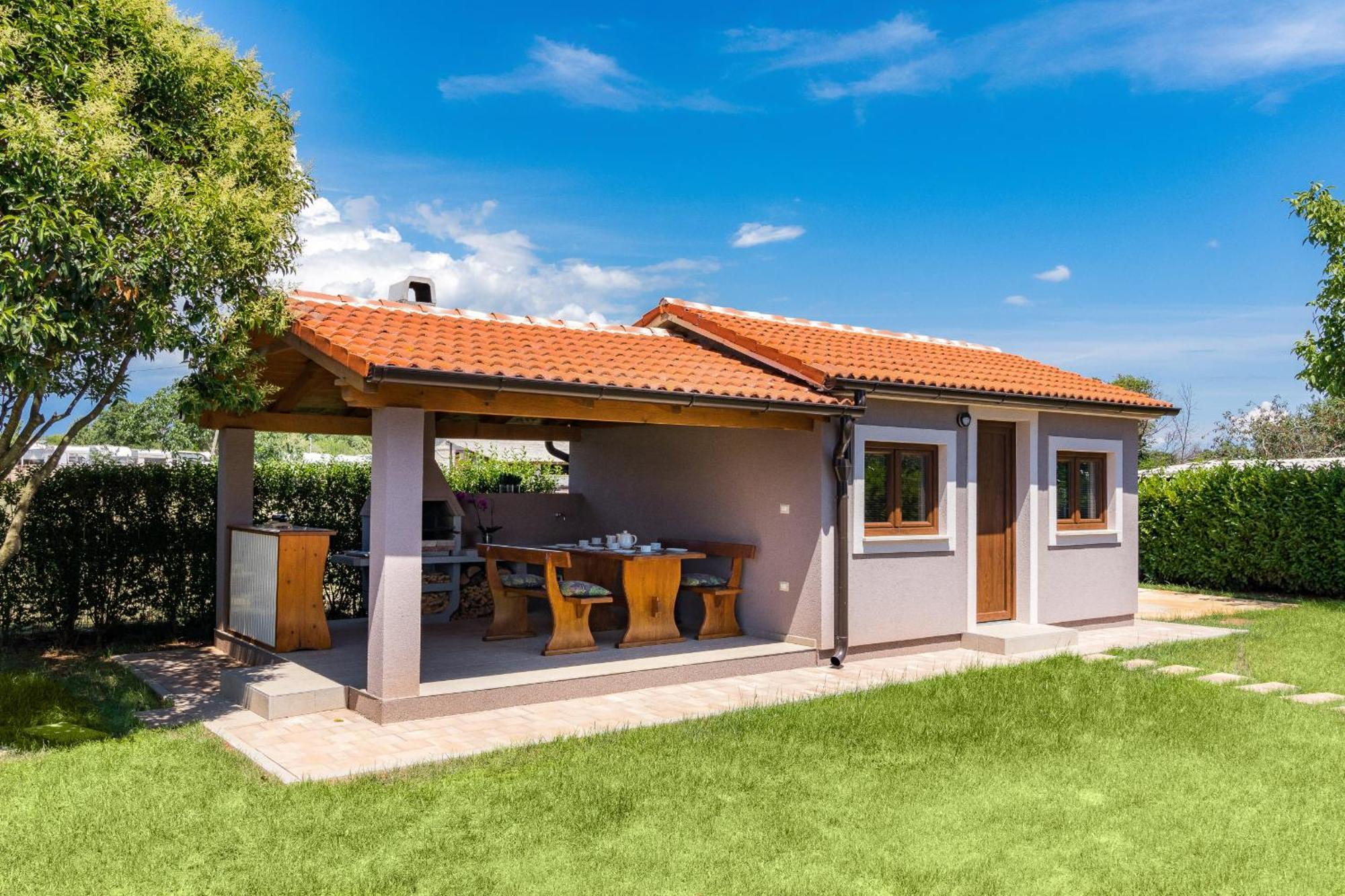 Villa Roma Near Pula For 6 People With Private Pool Jadreški Esterno foto