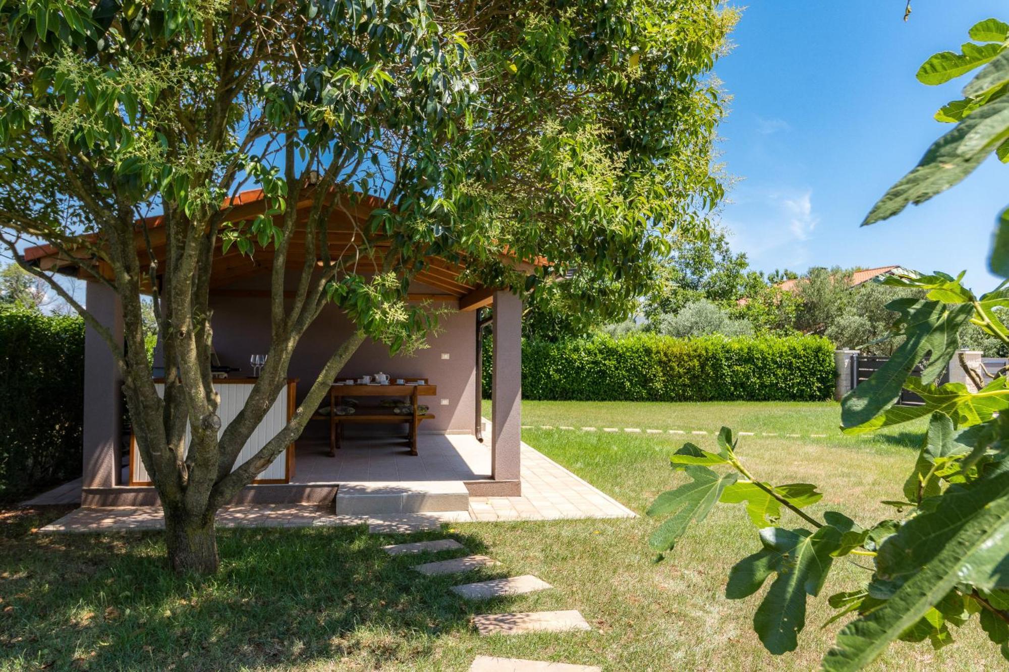 Villa Roma Near Pula For 6 People With Private Pool Jadreški Esterno foto
