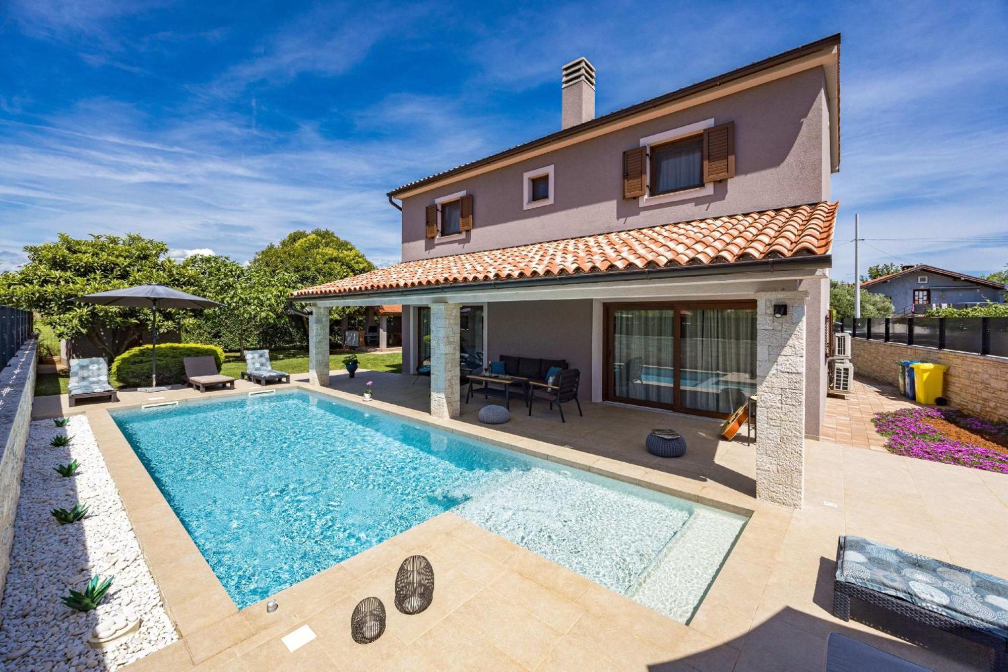 Villa Roma Near Pula For 6 People With Private Pool Jadreški Esterno foto